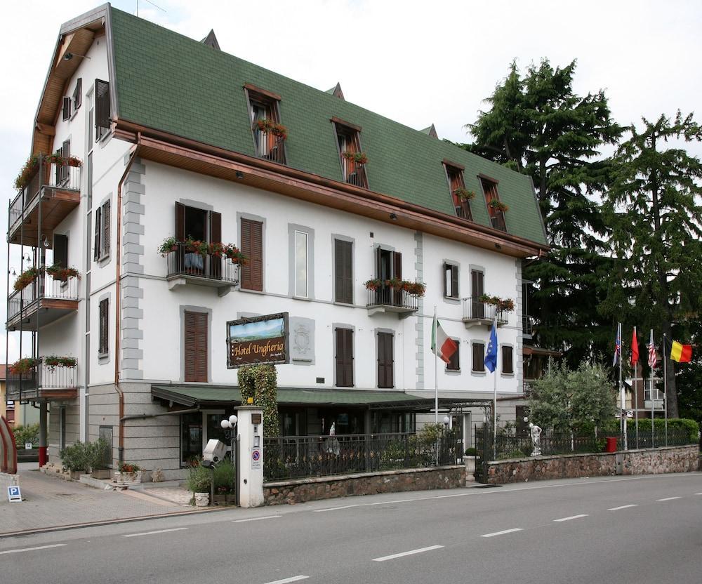 Hotel Ungheria Varese 1946 Eksteriør bilde